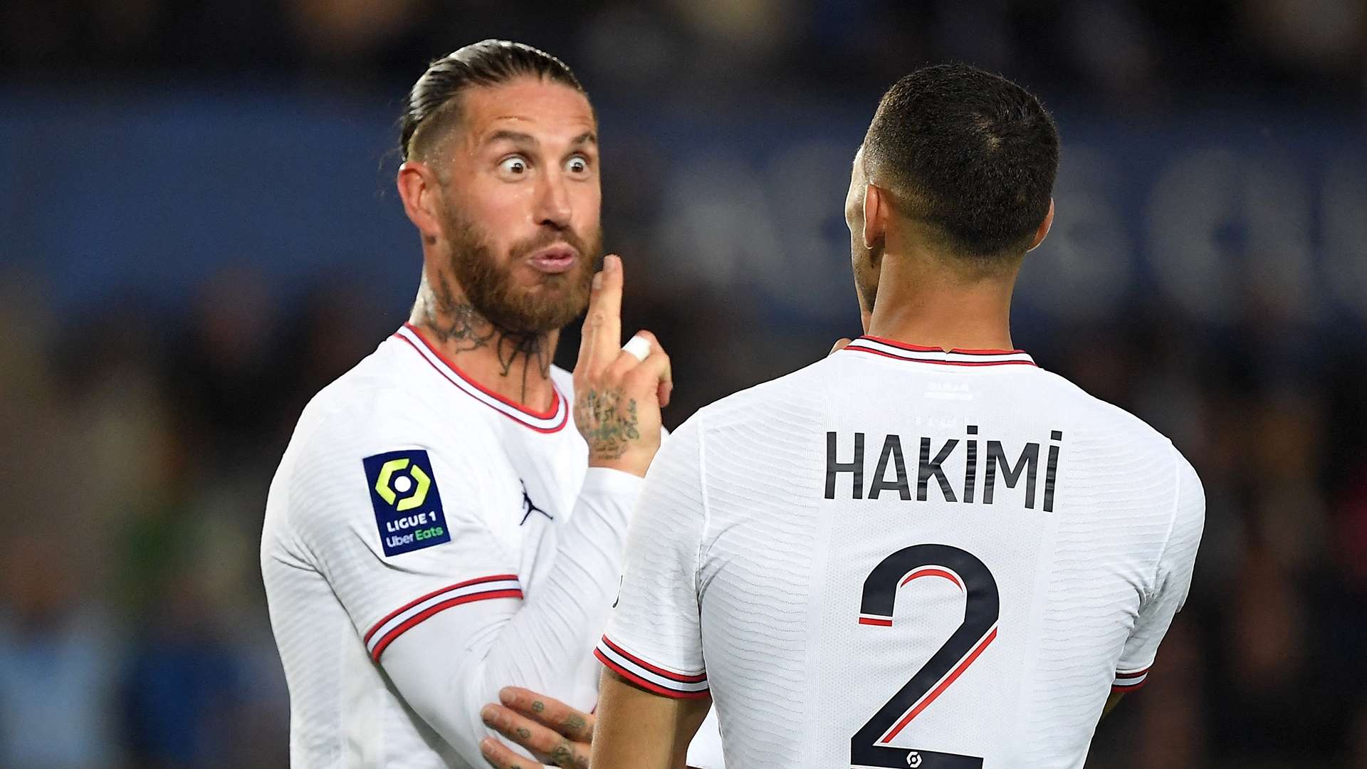 球迷们期待 球迷们期待